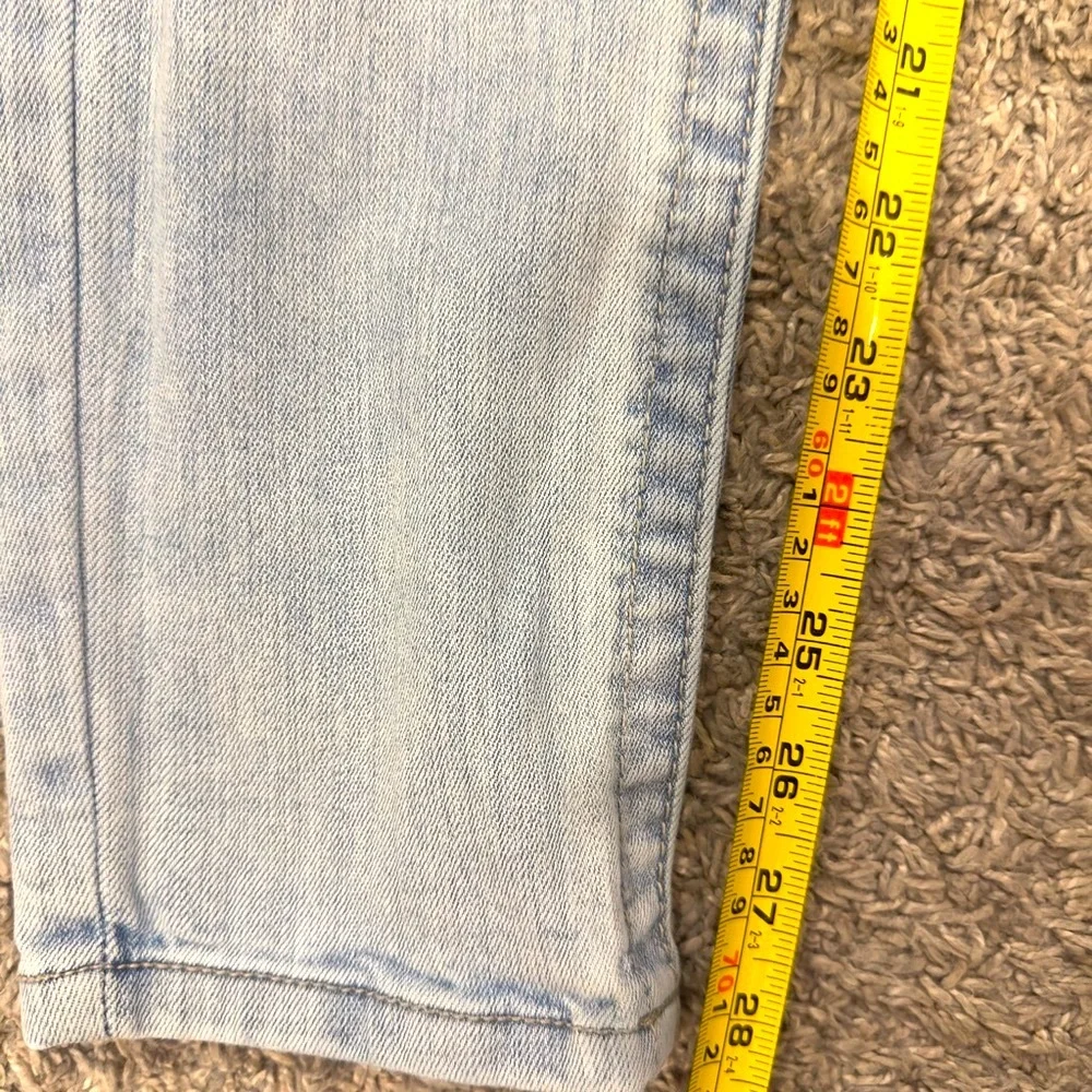 Seven7 Light Wash Distressed Skinny Jeans | Women's Size 8 | Stretch Denim
